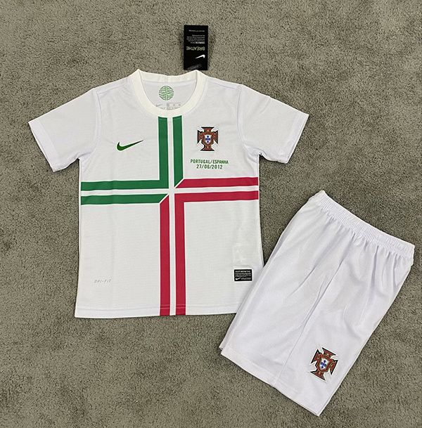Portugal Maillot Rétro 2012 - Enfant