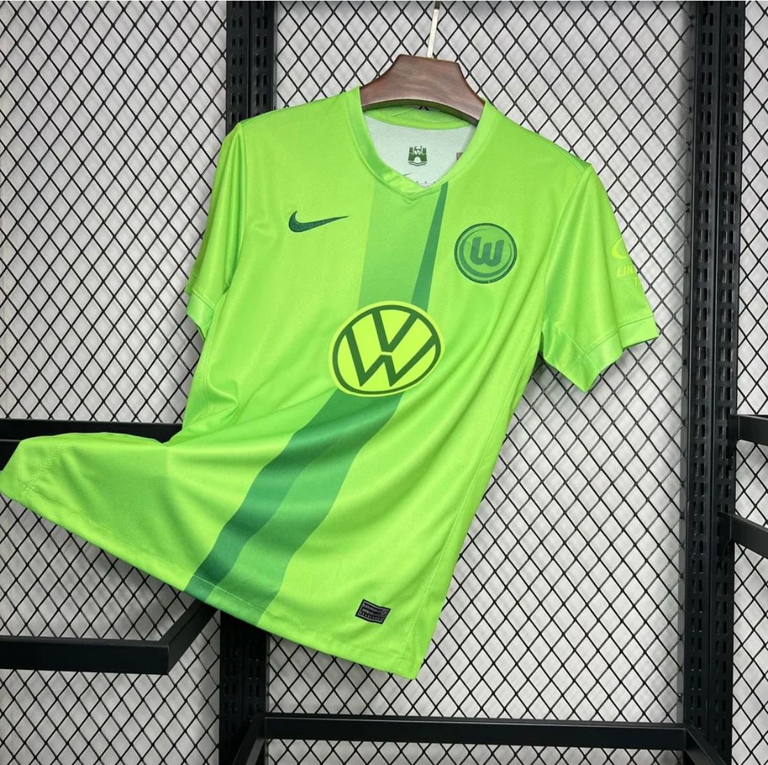 Wolfsburg Maillot Domicile 24/25