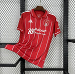 Nottingham Forest Maillot Domicile 25/26