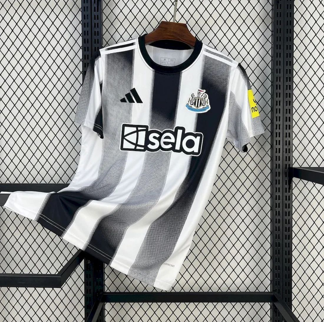 Newcastle Maillot Domicile 25/26