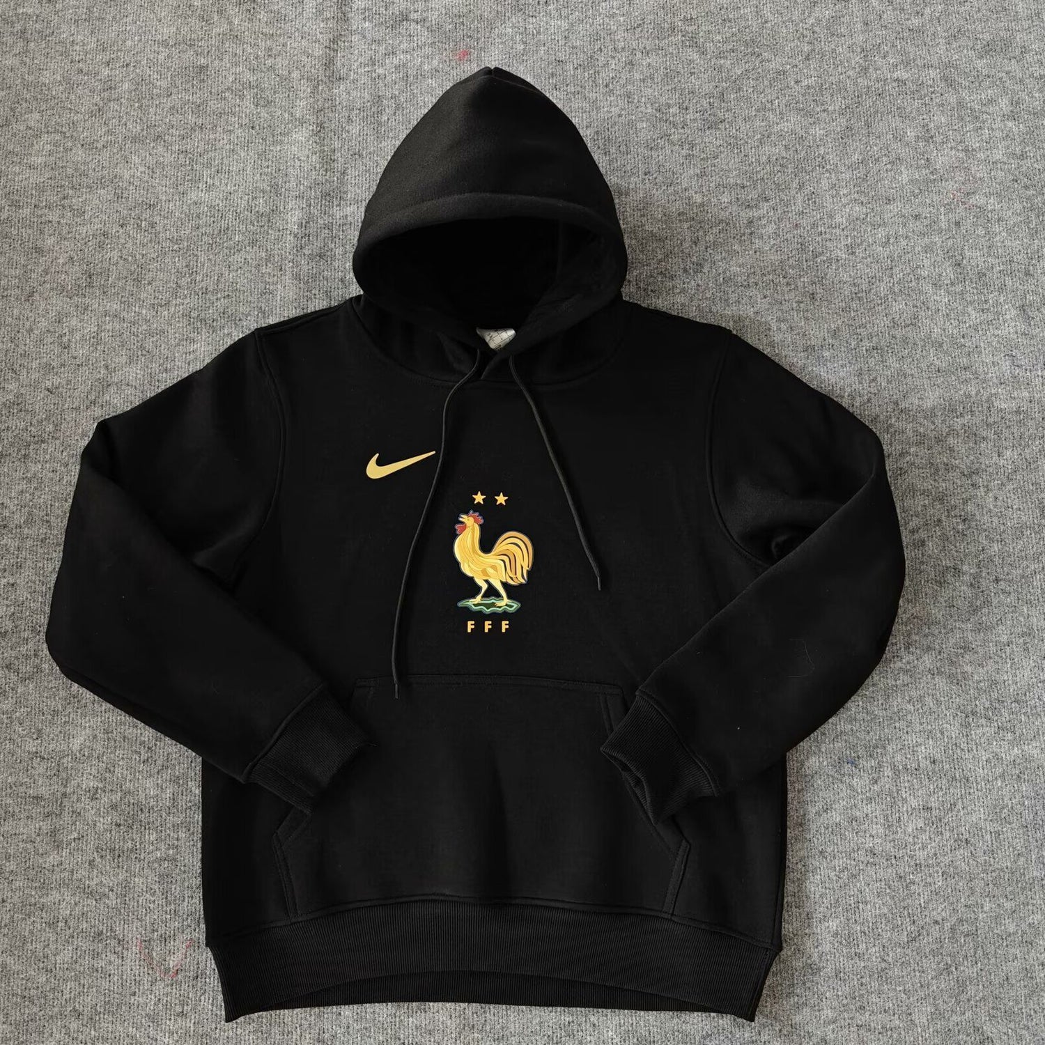 France Pull Capuche